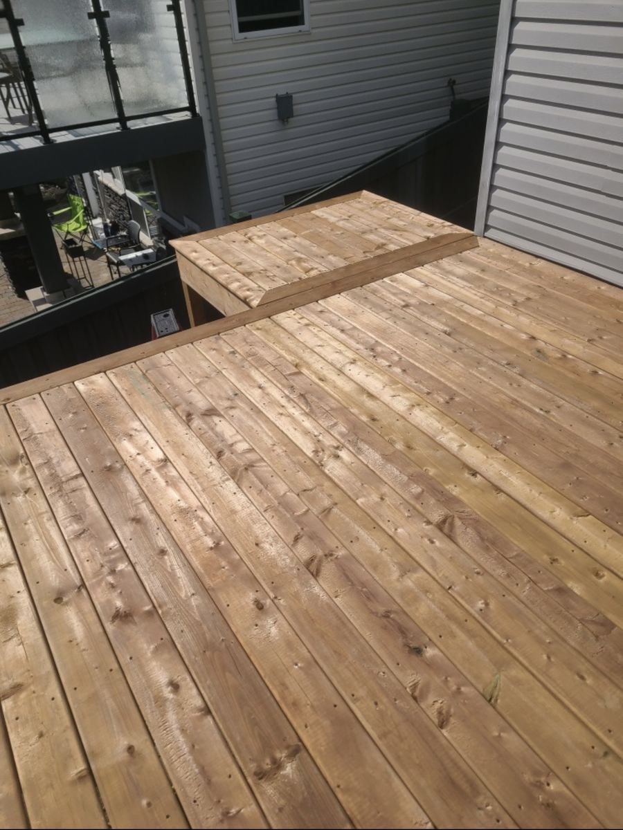 How much does a deck cost in Edmonton 2026